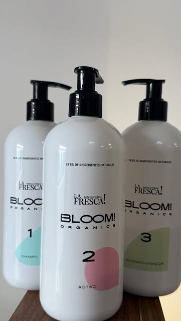 Productos del tratamiento Bloom en Sergio Torres Salon, El Ejido